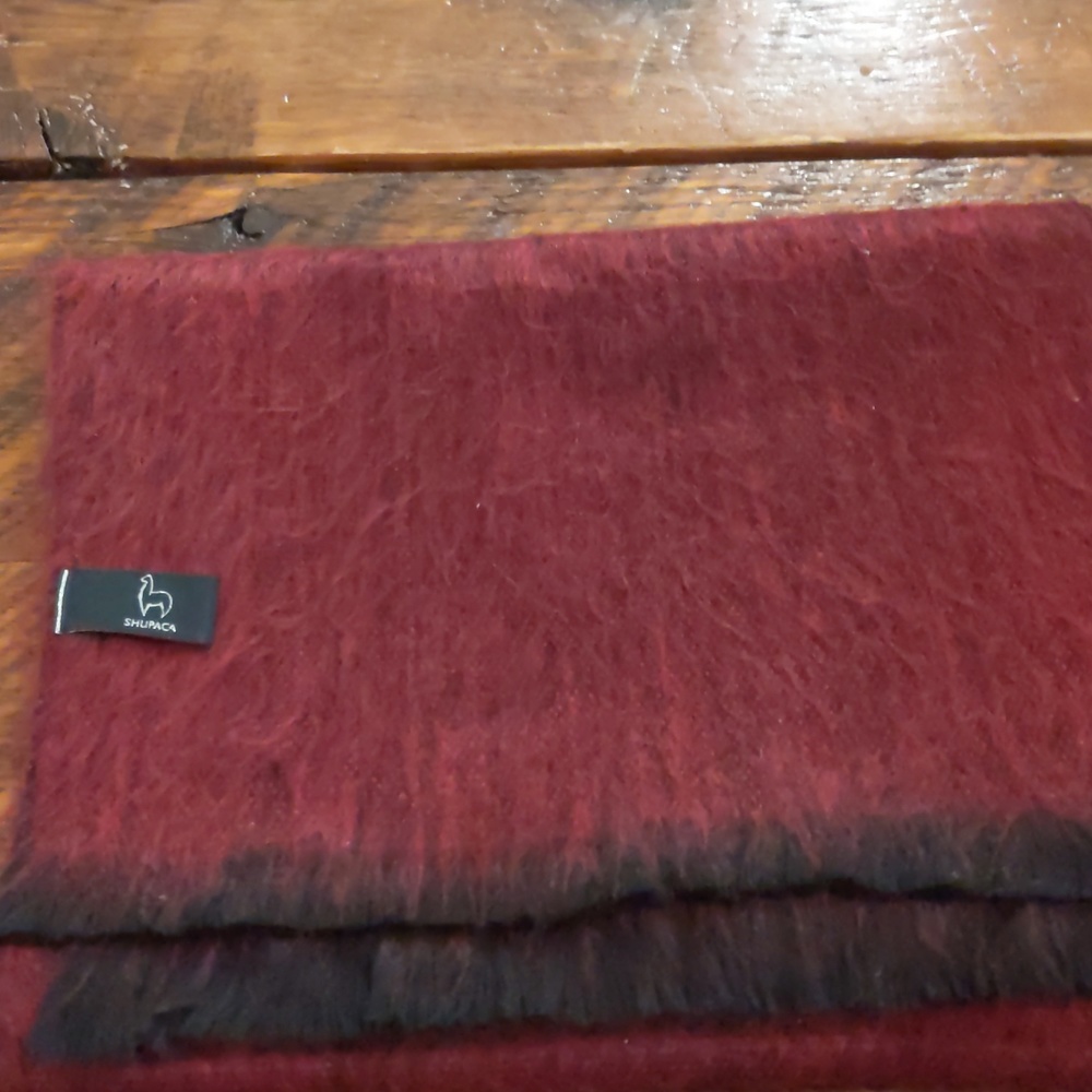 Scarf. Shupaca